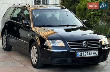 Универсал Volkswagen Passat 2002 в Одессе