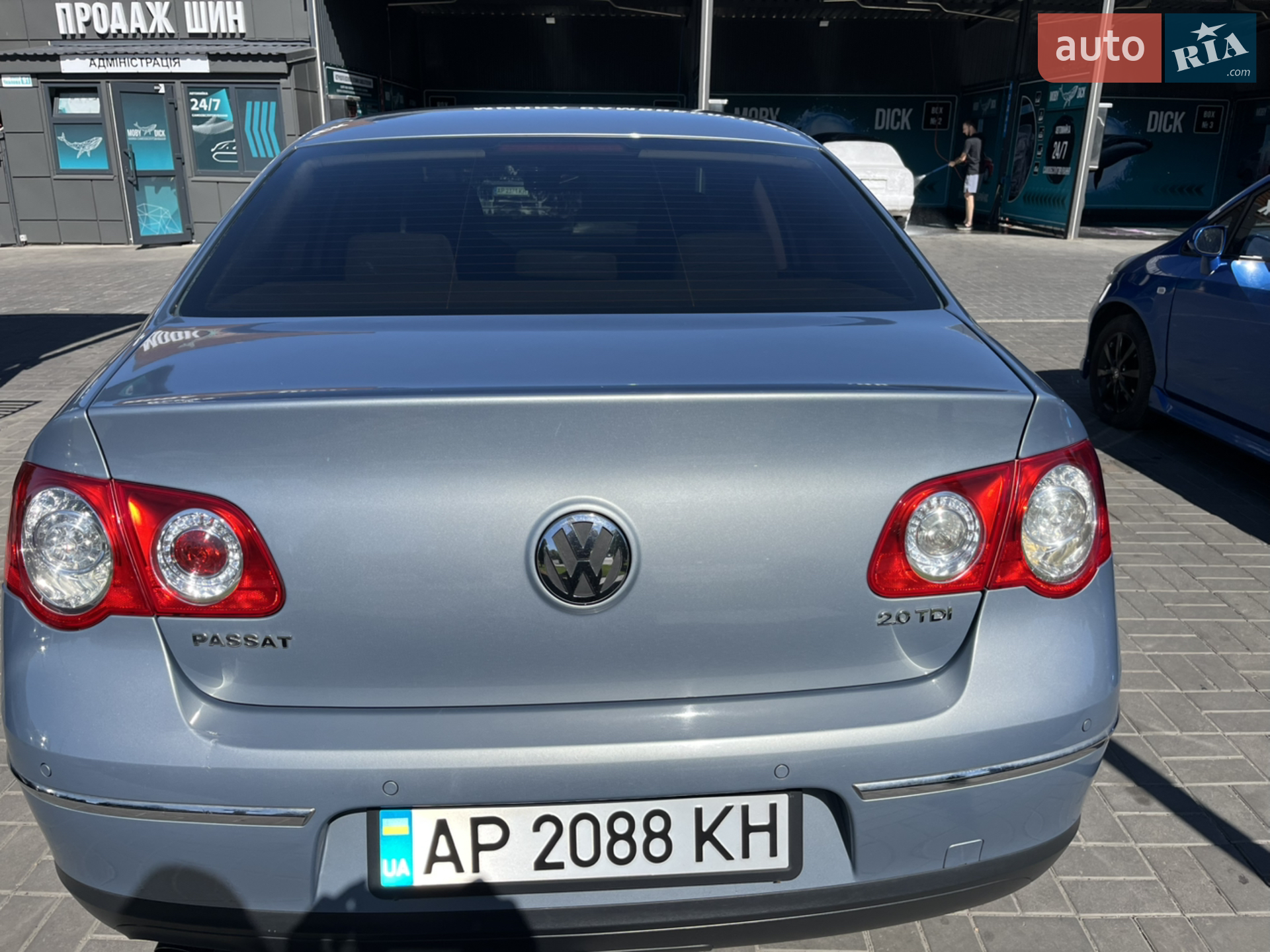 2010 Volkswagen Passat - мініатюра 6