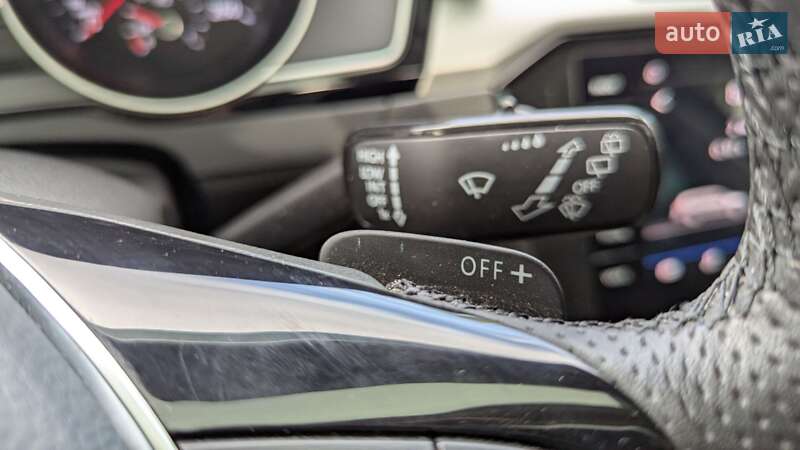 Универсал Volkswagen Passat 2015 в Киеве