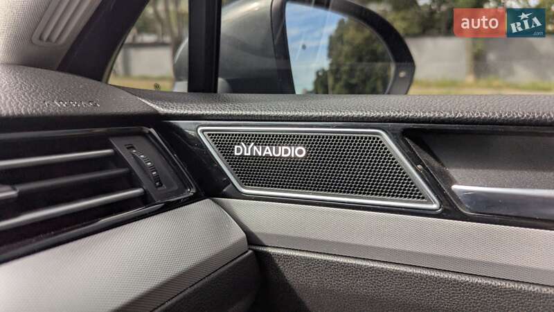 Универсал Volkswagen Passat 2015 в Киеве