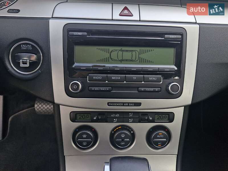 Універсал Volkswagen Passat 2009 в Миколаєві