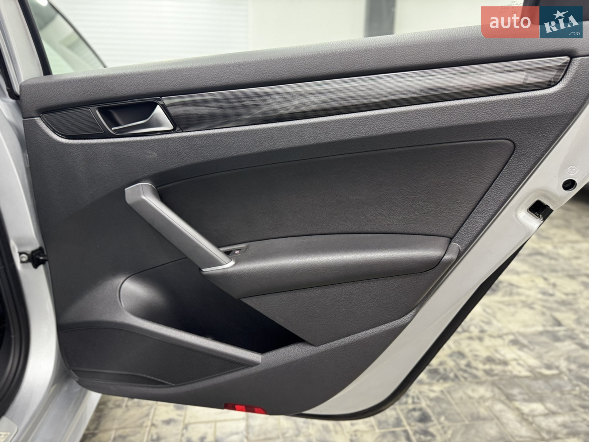 2020 Volkswagen Passat - мініатюра 17