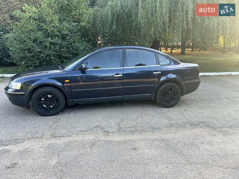 Седан Volkswagen Passat 1997 в Кропивницком