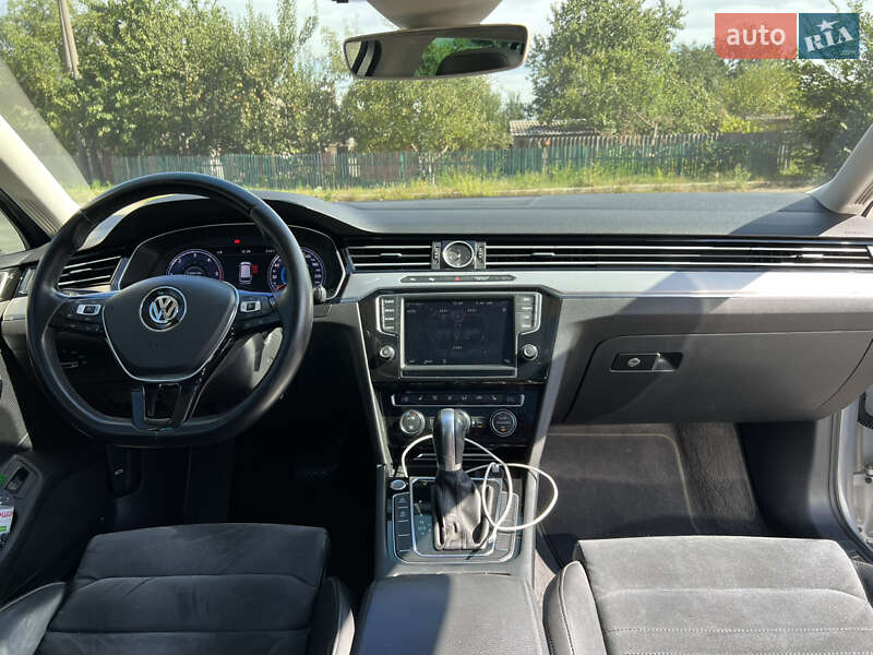 Універсал Volkswagen Passat 2015 в Христинівці фото 34 Універсал Volkswagen Passat 2015 в Христинівці