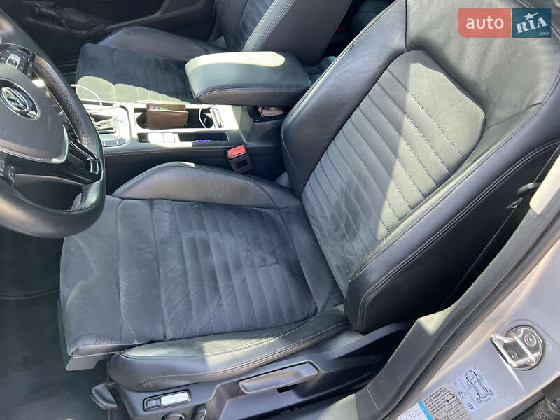 Універсал Volkswagen Passat 2015 в Христинівці фото 44 Універсал Volkswagen Passat 2015 в Христинівці