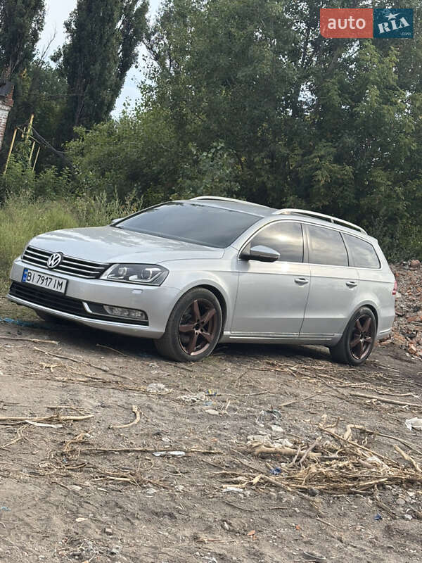 Универсал Volkswagen Passat 2011 в Полтаве фото 7 Универсал Volkswagen Passat 2011 в Полтаве