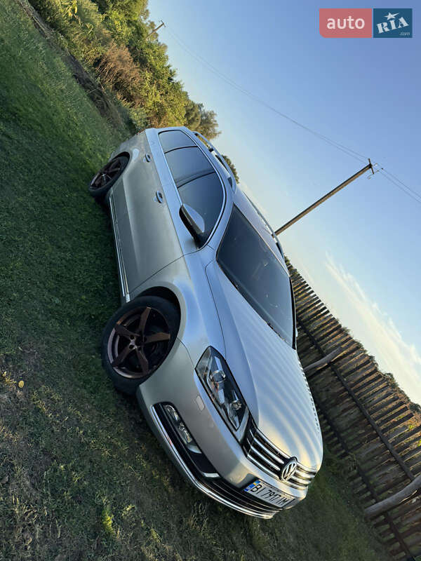 Volkswagen Passat 2011