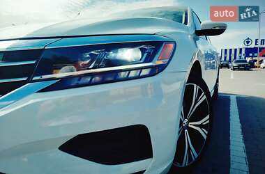 Седан Volkswagen Passat 2021 в Белой Церкви