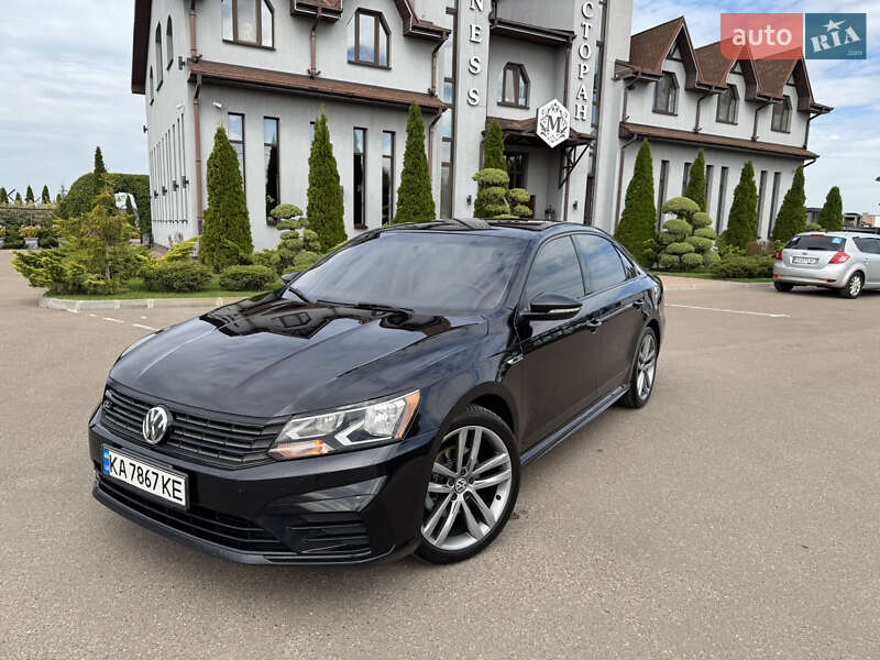 Седан Volkswagen Passat 2017 в Киеве фото 8 Седан Volkswagen Passat 2017 в Киеве