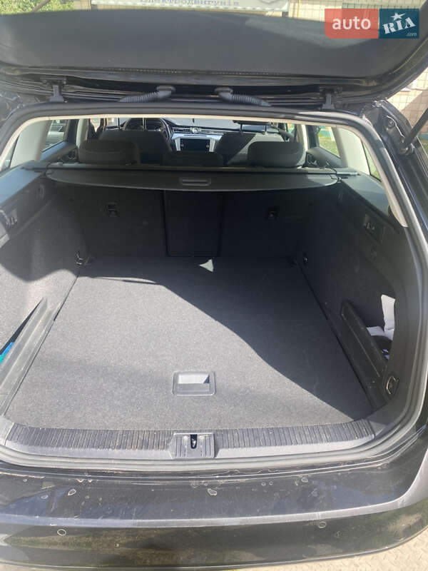 Универсал Volkswagen Passat 2019 в Броварах