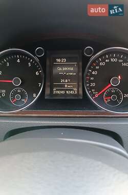Седан Volkswagen Passat 2012 в 