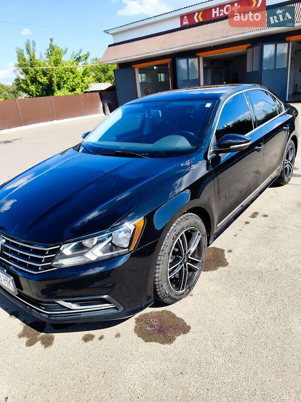 Седан Volkswagen Passat 2016 в Сумах фото 18 Седан Volkswagen Passat 2016 в Сумах