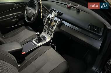 Седан Volkswagen Passat 2006 в 