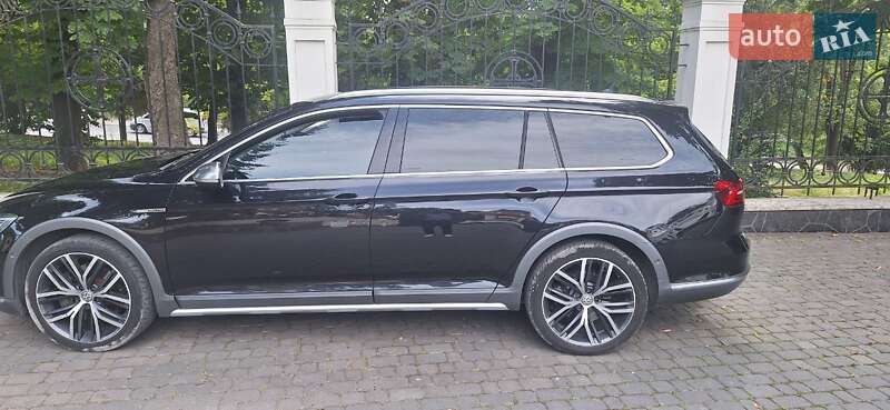 Універсал Volkswagen Passat 2015 в Кам'янець-Подільському