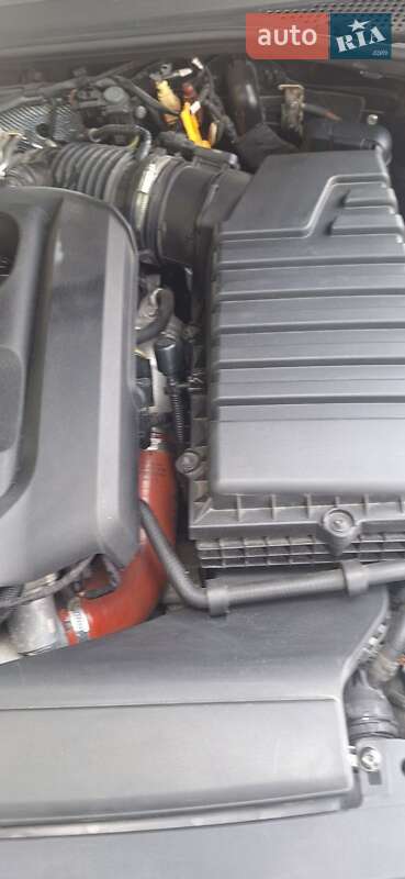 Універсал Volkswagen Passat 2015 в Кам'янець-Подільському