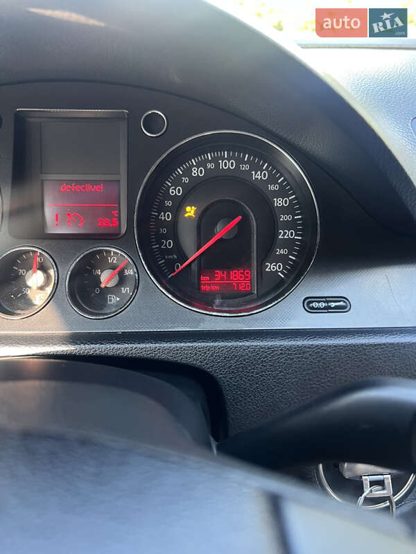 Седан Volkswagen Passat 2006 в Первомайську