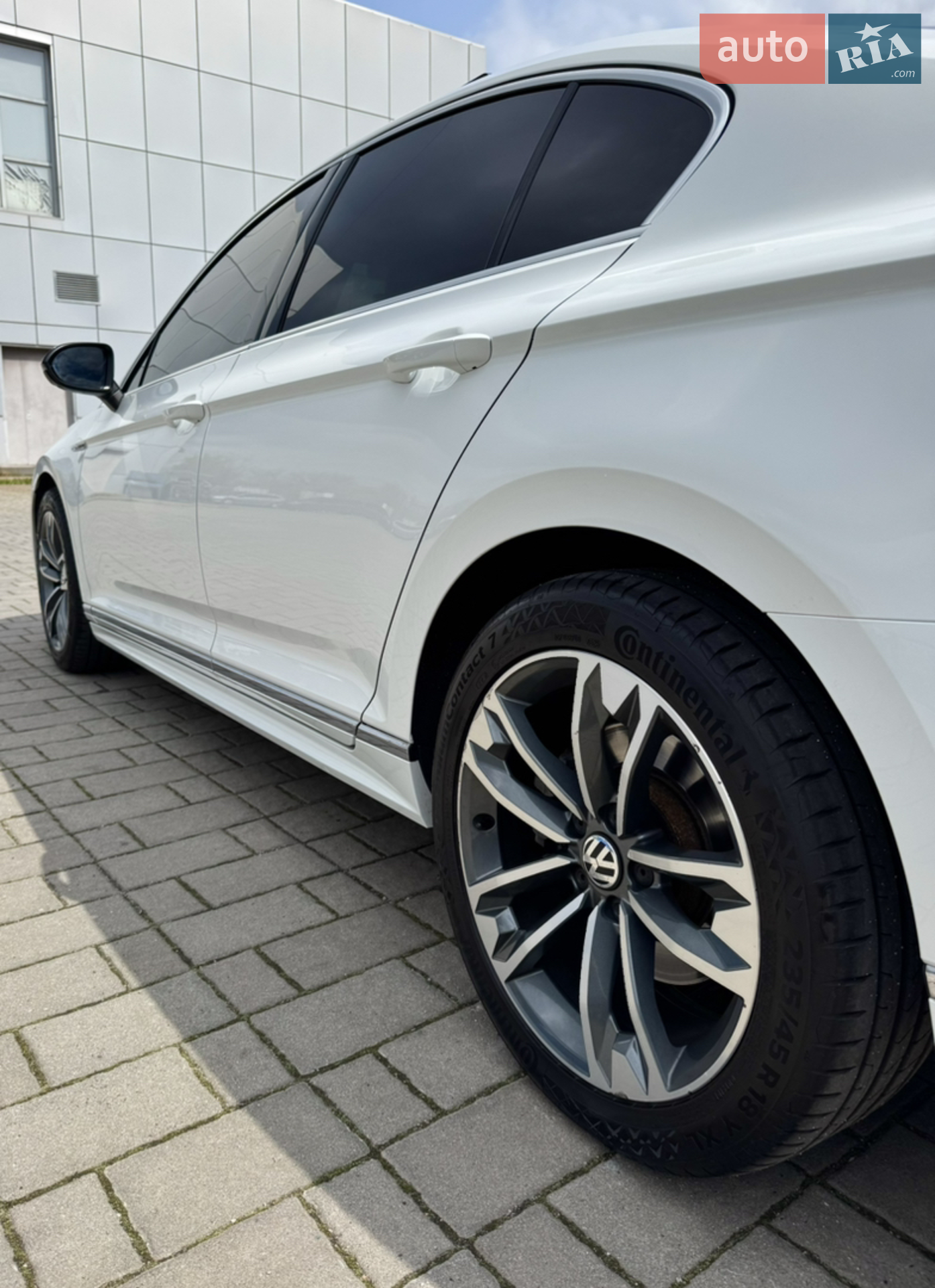 2017 Volkswagen Passat - мініатюра 21