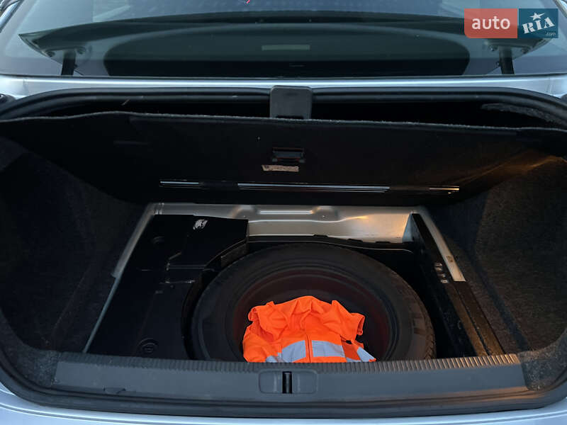 Седан Volkswagen Passat 2007 в Ковеле