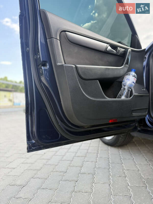 Универсал Volkswagen Passat 2011 в Казатине