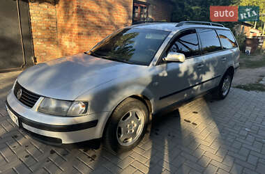 Универсал Volkswagen Passat 1997 в Врадиевке