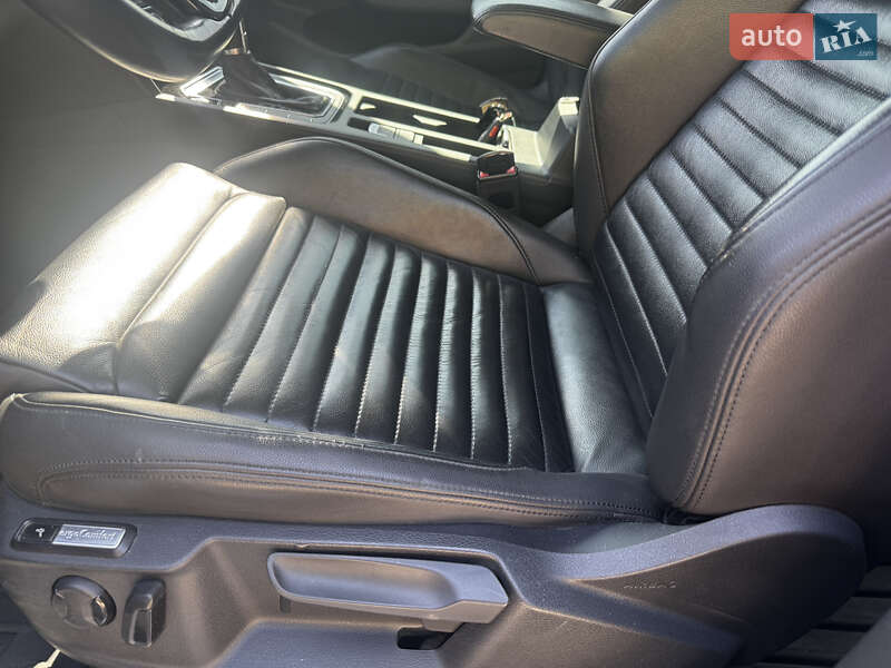 Универсал Volkswagen Passat 2014 в Умани