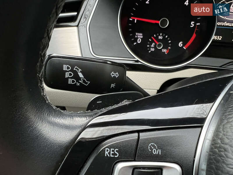 Седан Volkswagen Passat 2017 в Трускавці