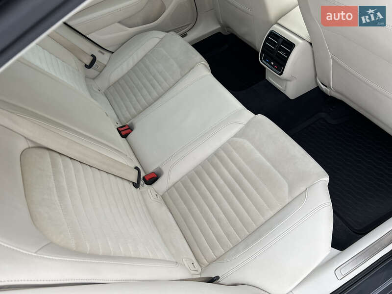 Седан Volkswagen Passat 2017 в Трускавці