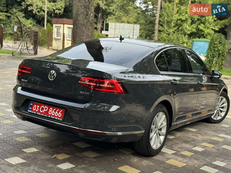 Седан Volkswagen Passat 2017 в Трускавці