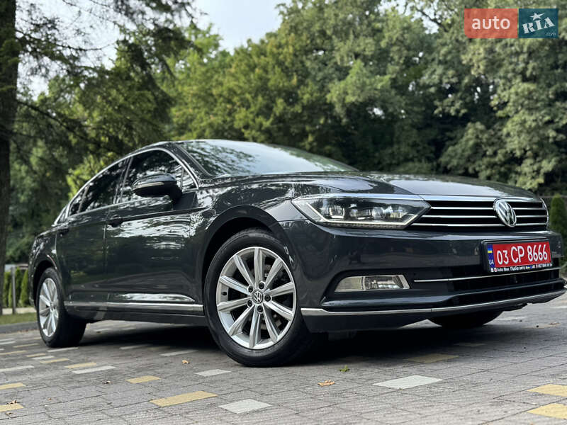 Седан Volkswagen Passat 2017 в Трускавці