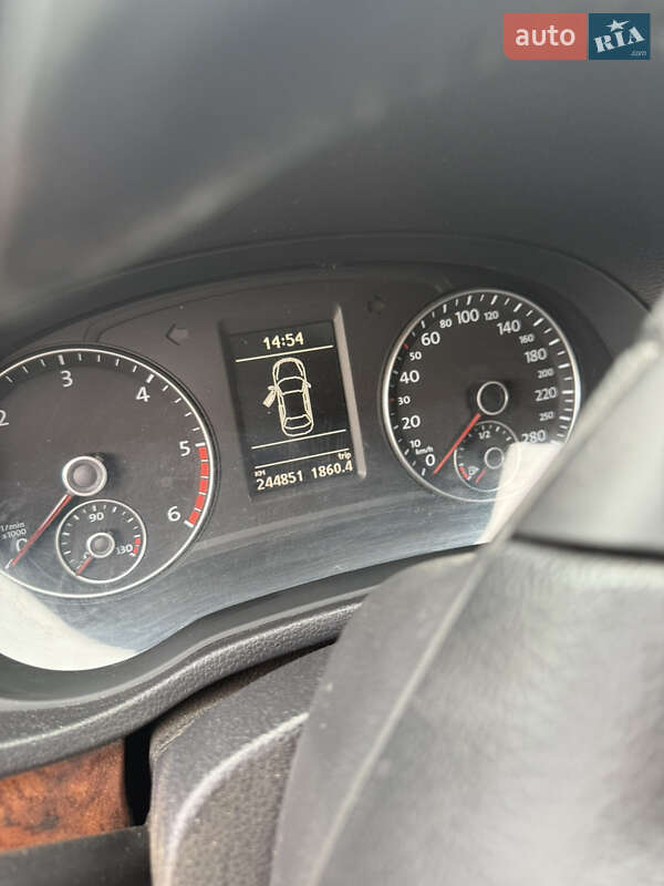 Седан Volkswagen Passat 2012 в Кривом Роге фото 8 Седан Volkswagen Passat 2012 в Кривом Роге