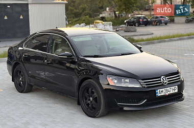 Седан Volkswagen Passat 2012 в Львове