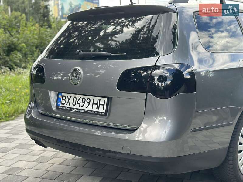 Универсал Volkswagen Passat 2006 в Староконстантинове