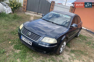 Седан Volkswagen Passat 2004 в Киеве