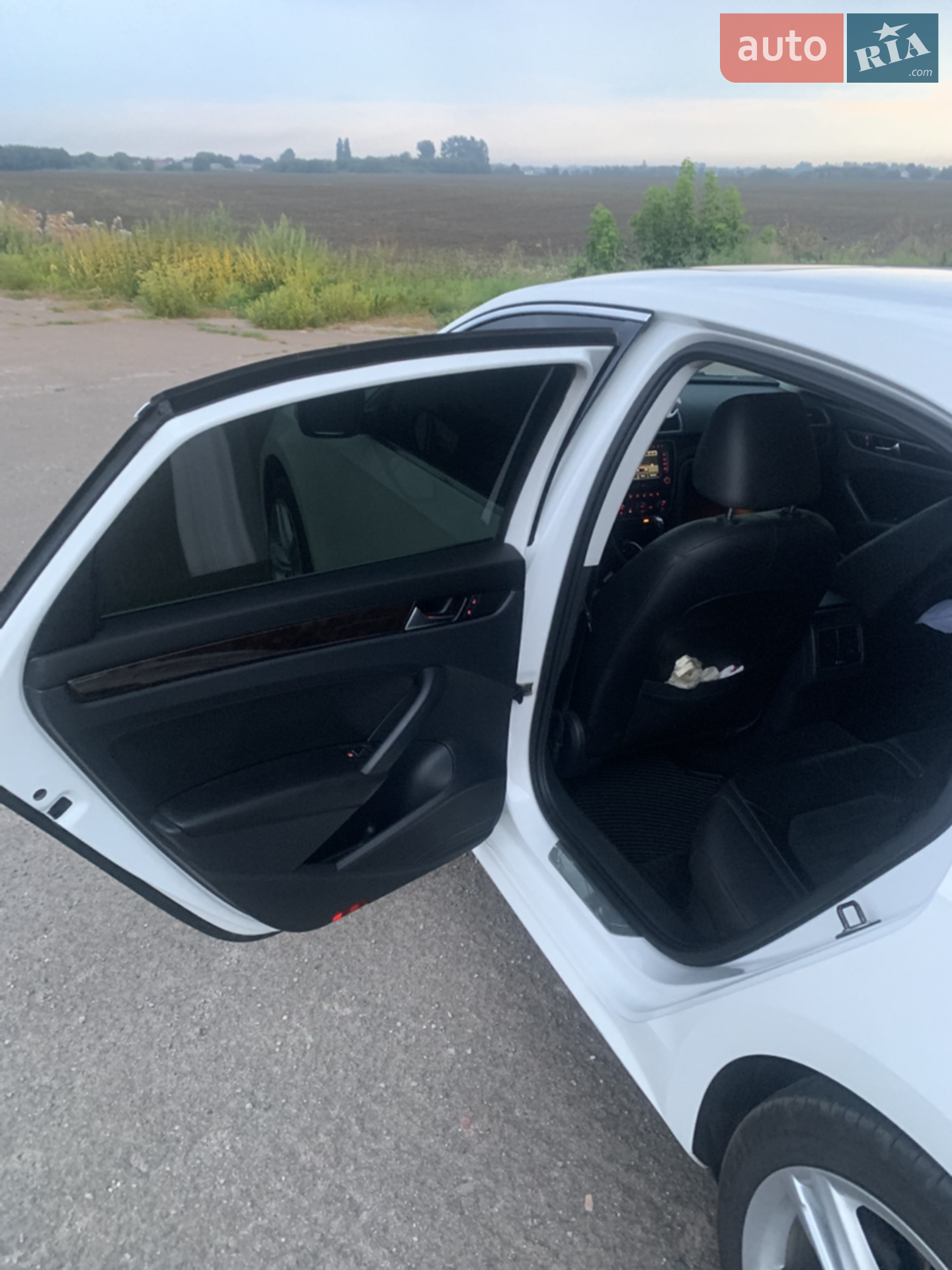 2014 Volkswagen Passat - мініатюра 10