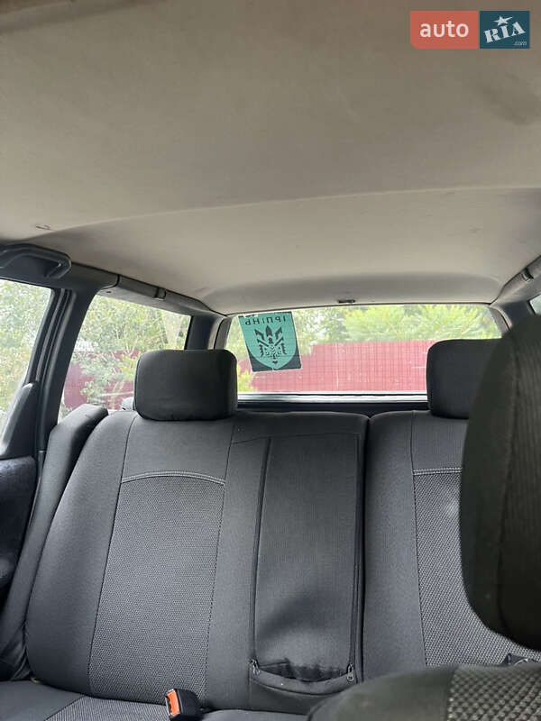 Универсал Volkswagen Passat 1995 в Киеве фото 11 Универсал Volkswagen Passat 1995 в Киеве