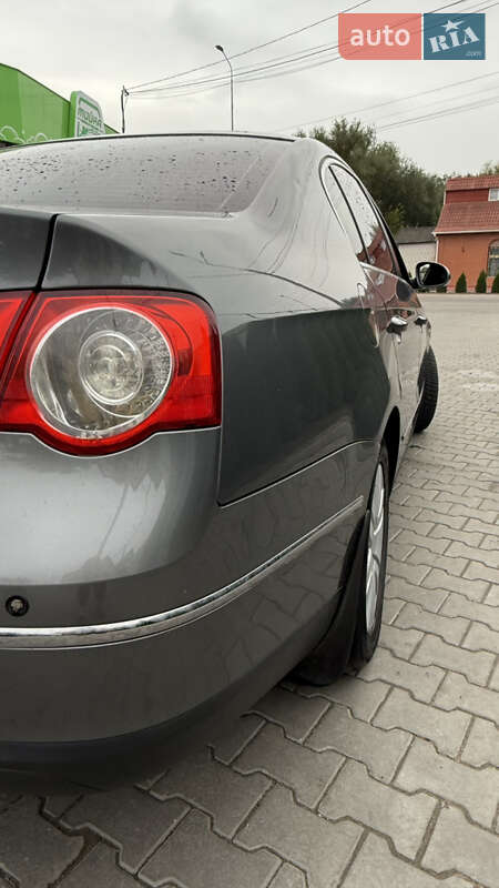 Седан Volkswagen Passat 2006 в Вапнярке