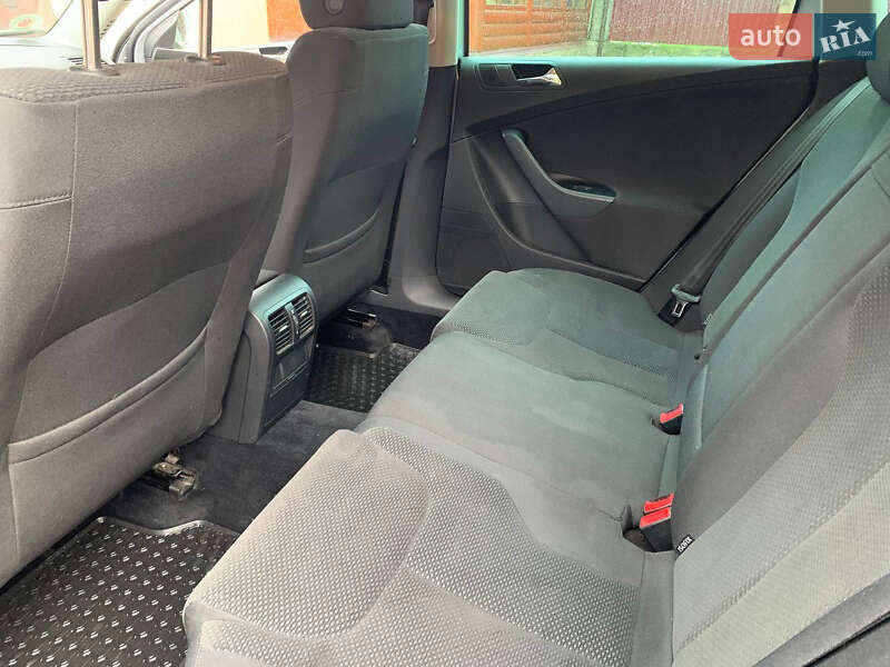 Универсал Volkswagen Passat 2007 в Киеве