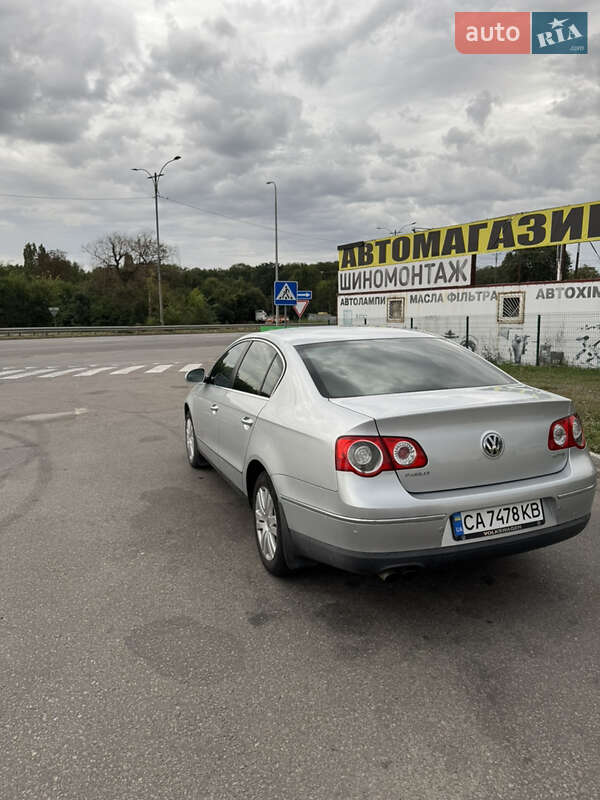 Седан Volkswagen Passat 2006 в Умани