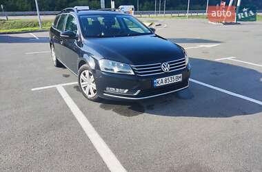 Універсал Volkswagen Passat 2014 в 