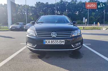 Універсал Volkswagen Passat 2014 в 