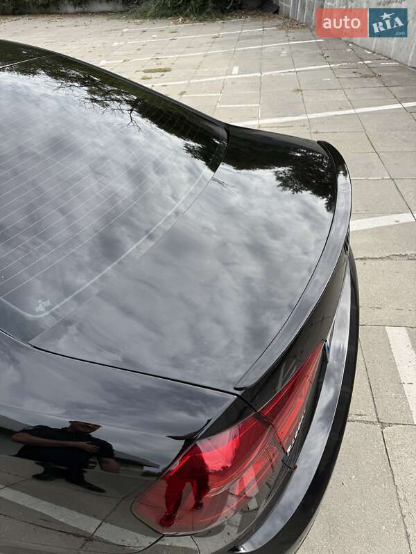 Седан Volkswagen Passat 2016 в Запоріжжі