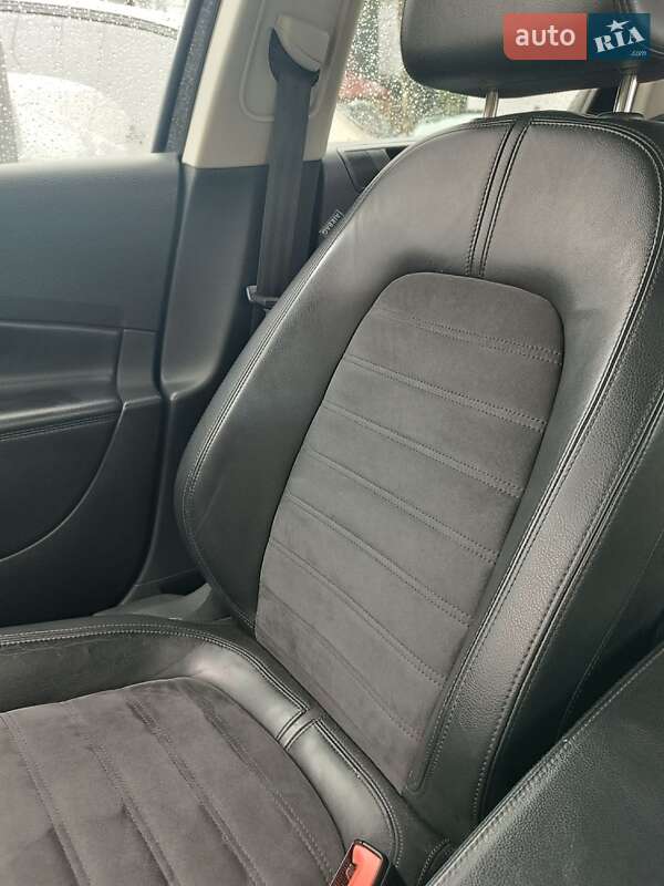 Універсал Volkswagen Passat 2009 в Луцьку