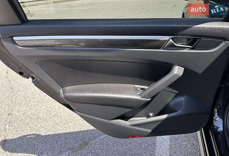 Седан Volkswagen Passat 2018 в Львове фото 7 Седан Volkswagen Passat 2018 в Львове