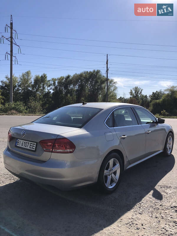 Седан Volkswagen Passat 2013 в Полтаві