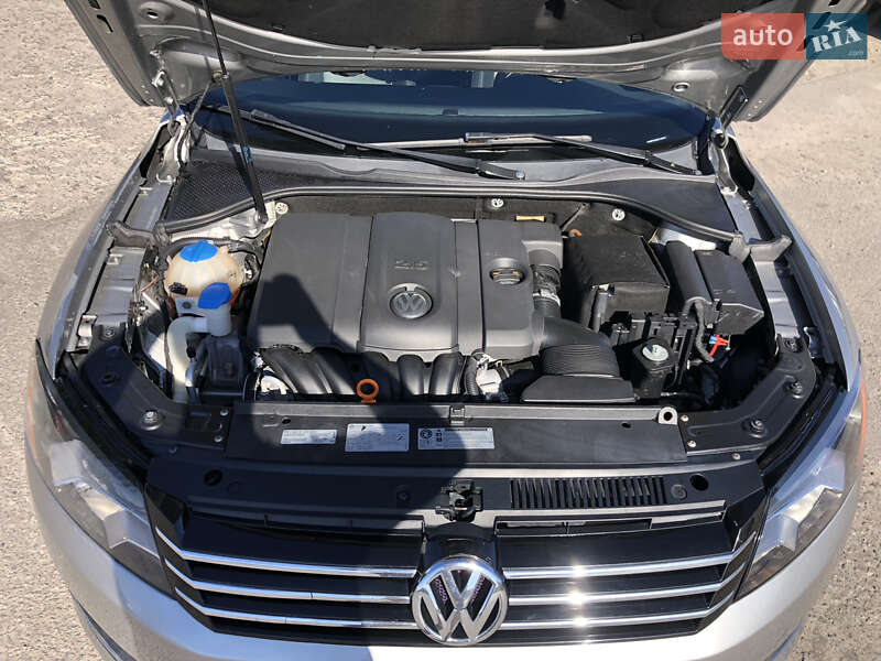 Седан Volkswagen Passat 2013 в Полтаві