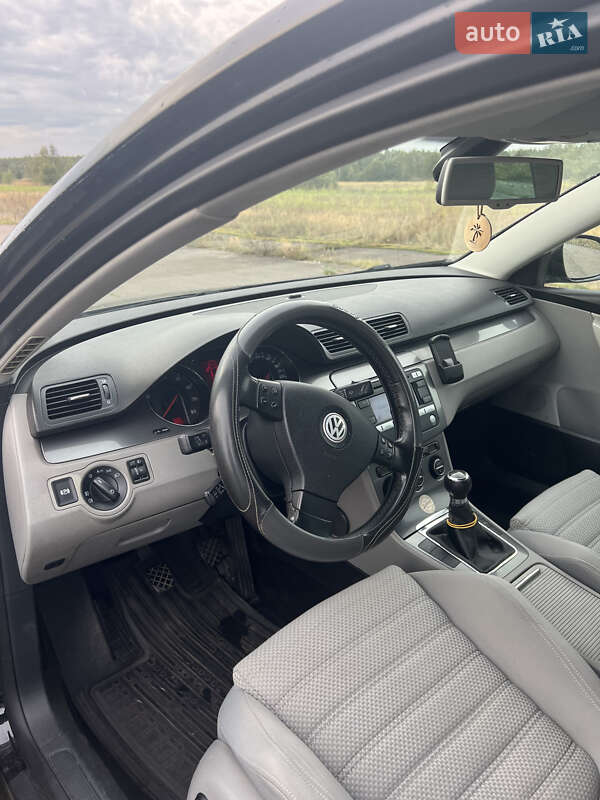 Універсал Volkswagen Passat 2008 в Любешові