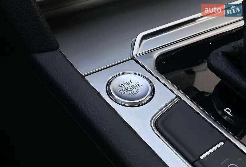 Универсал Volkswagen Passat 2017 в Сарнах