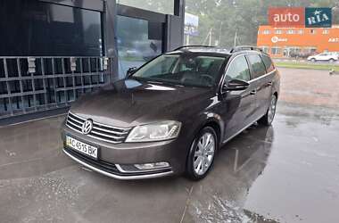 Универсал Volkswagen Passat 2012 в Луцке