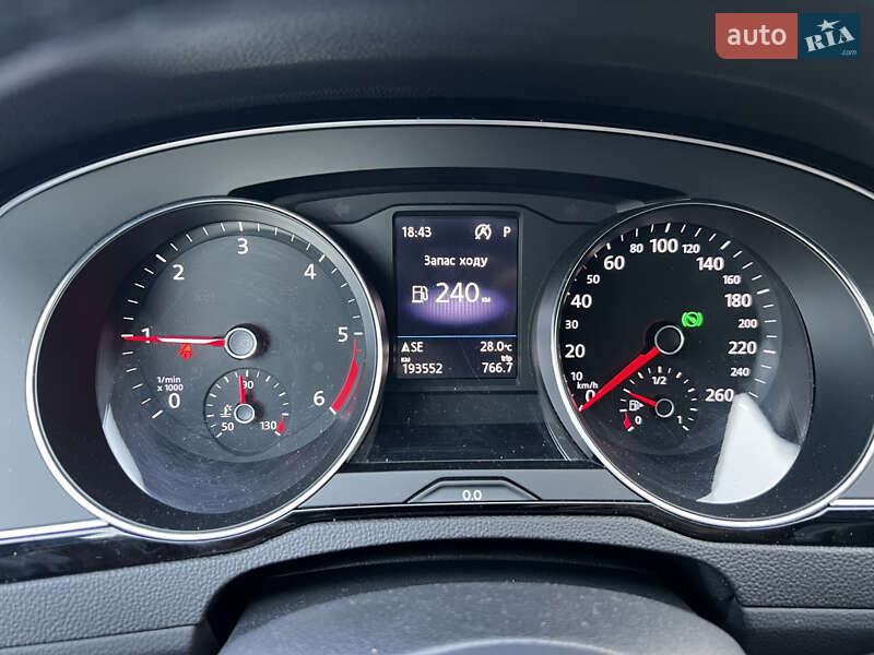 Универсал Volkswagen Passat 2022 в Луцке фото 20 Универсал Volkswagen Passat 2022 в Луцке