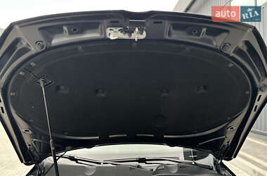 Универсал Volkswagen Passat 2013 в 